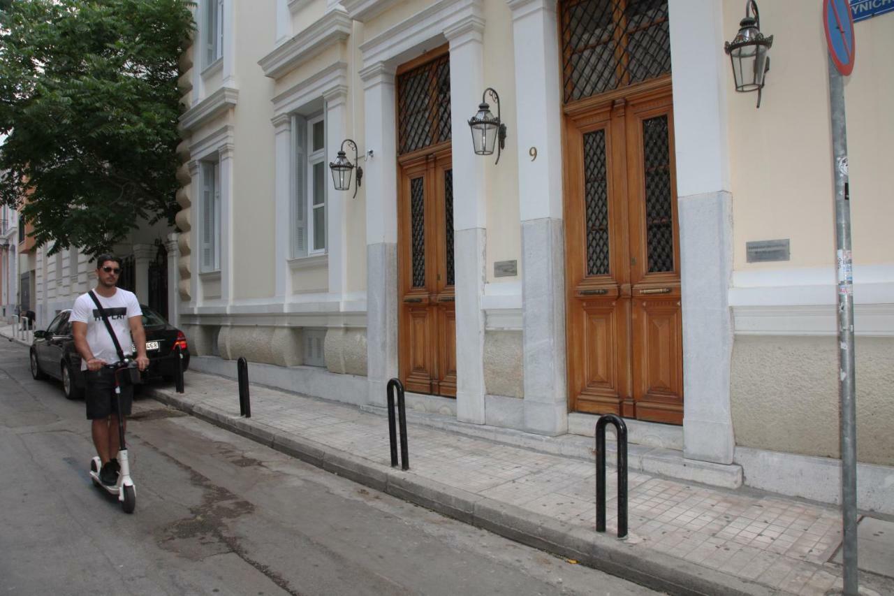 Stylish Studio Below The Acropolis Athens Exterior photo